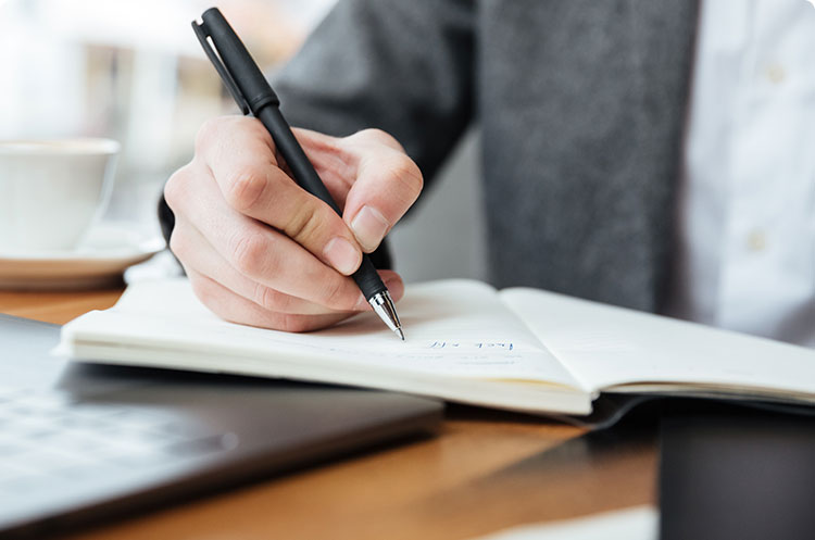 Broker de Imobiliare